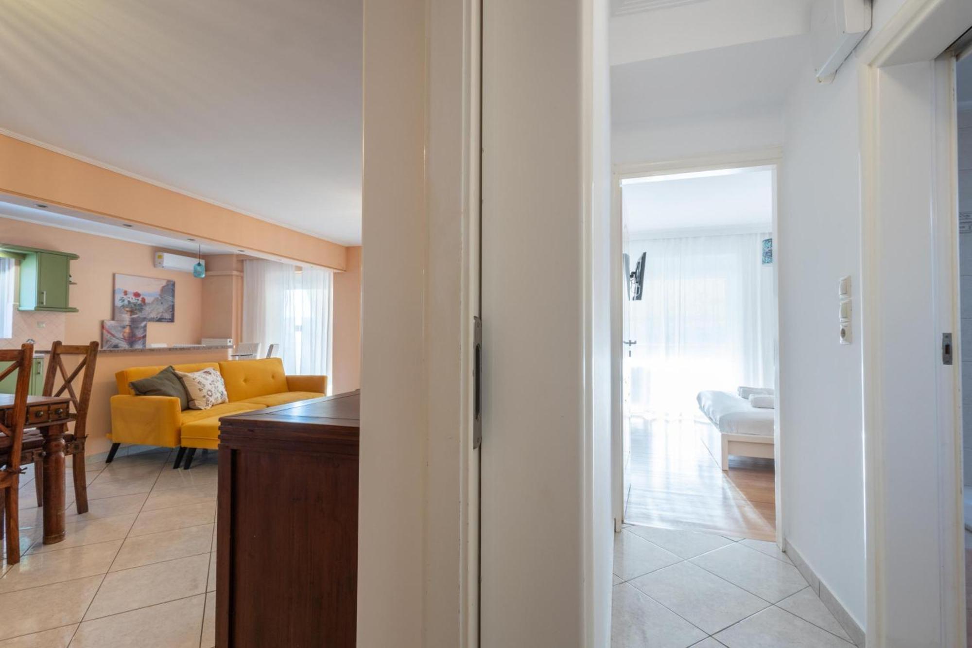 Luxury And Spacious Apt For 6 Guests Atenas Exterior foto