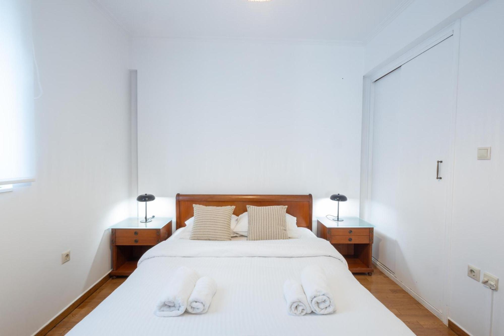 Luxury And Spacious Apt For 6 Guests Atenas Exterior foto